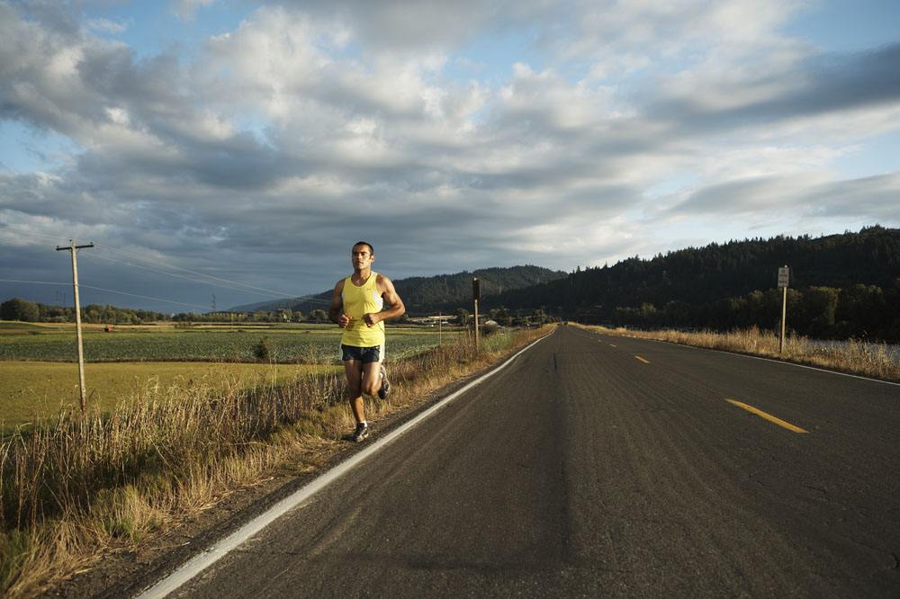 ����·�ܲ�ͼƬ